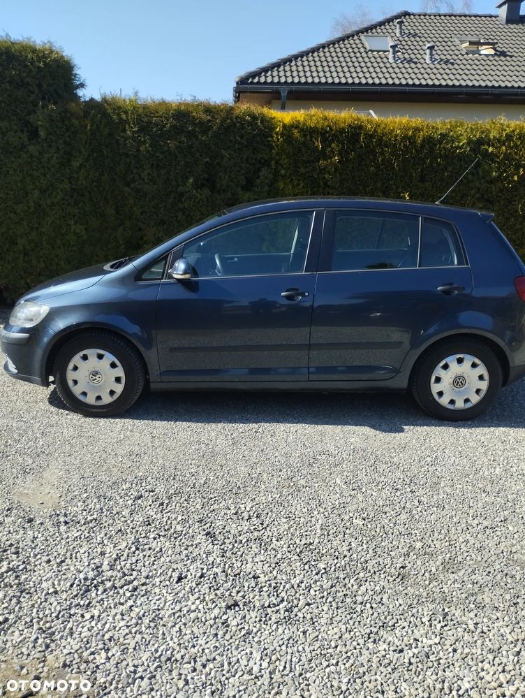 Volkswagen Golf Plus - 15