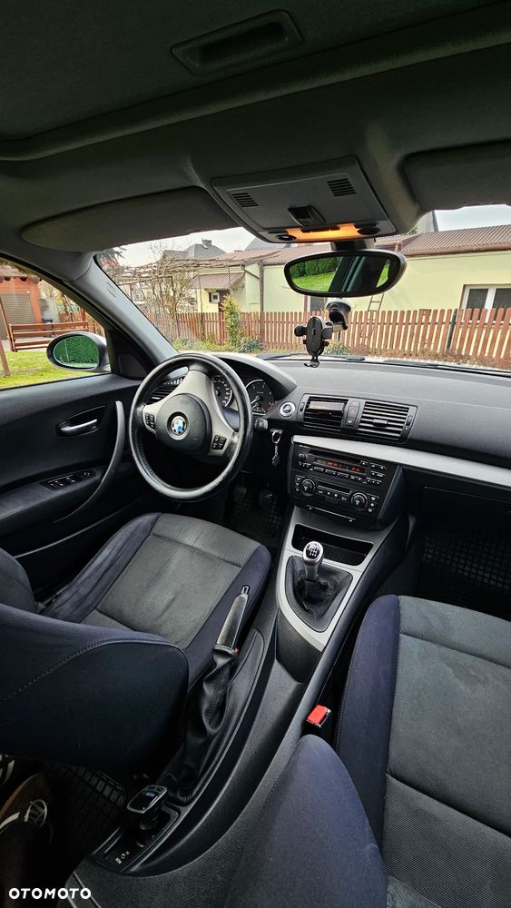 BMW Seria 1 118d - 9