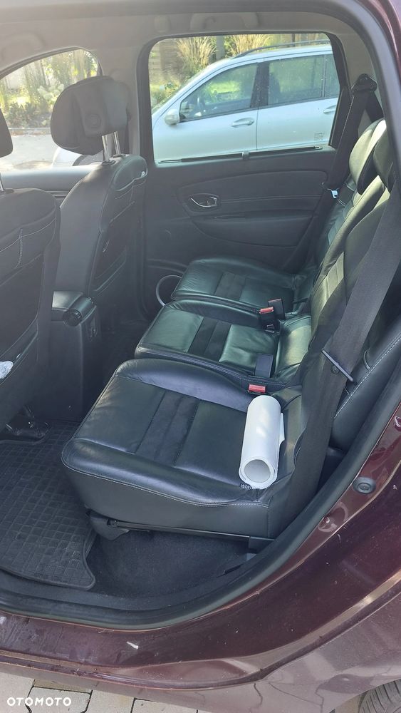 Renault Scenic 2.0 16V Bose Edition CVT - 4