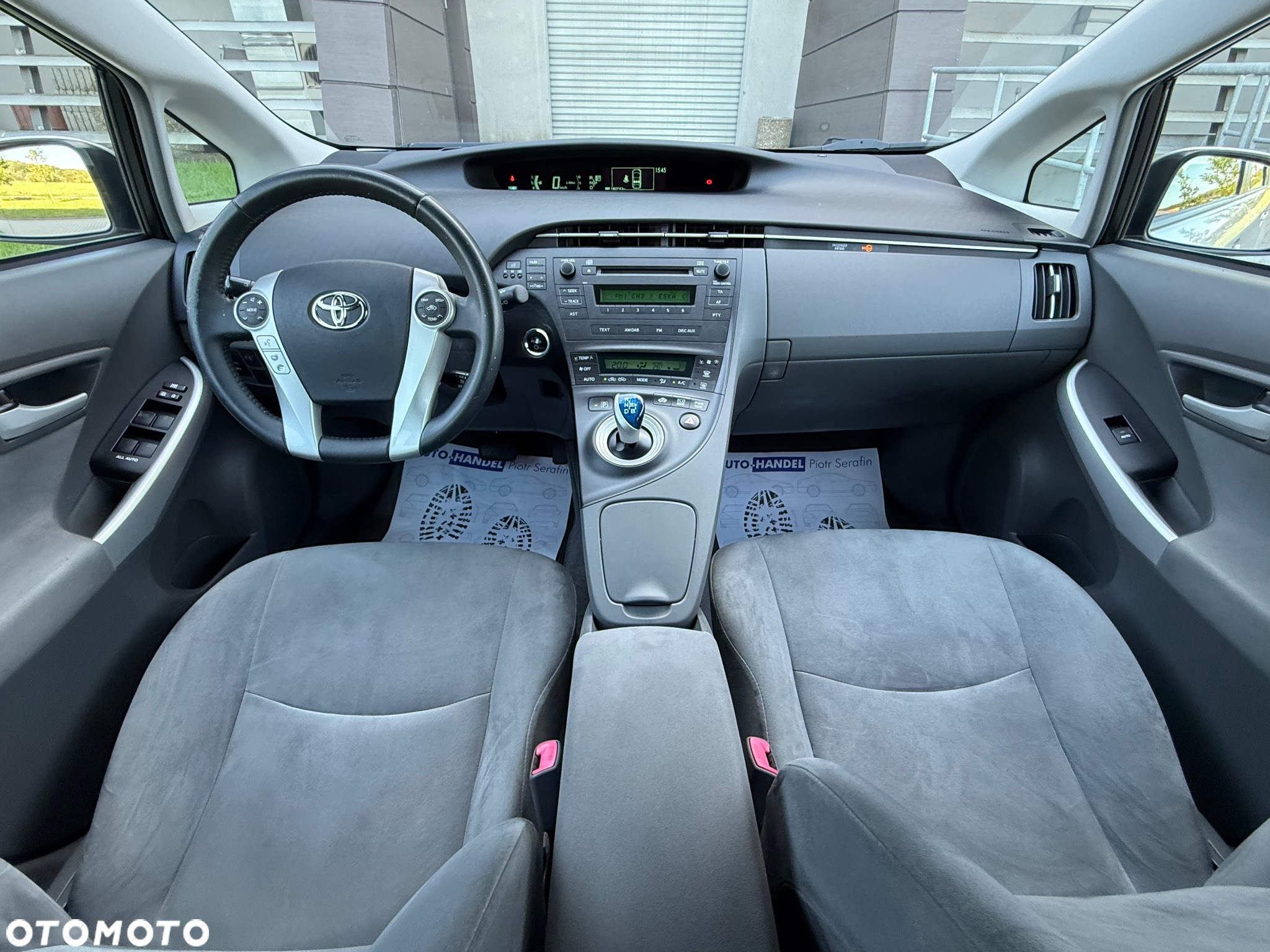 Toyota Prius - 11