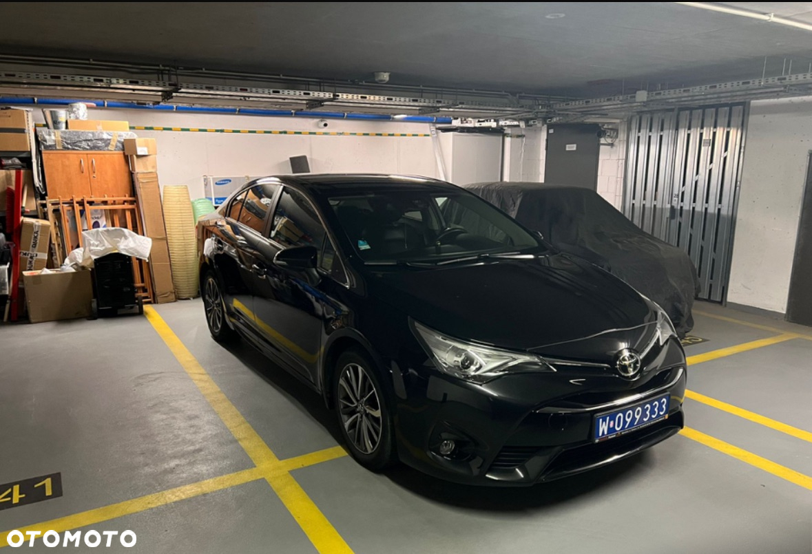Toyota Avensis - 6