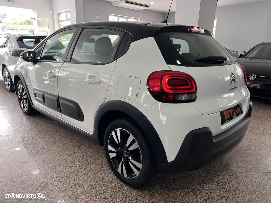 Citroën C3 1.2 PureTech Shine - 21