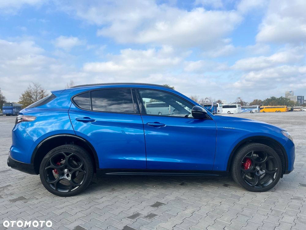 Alfa Romeo Stelvio - 6