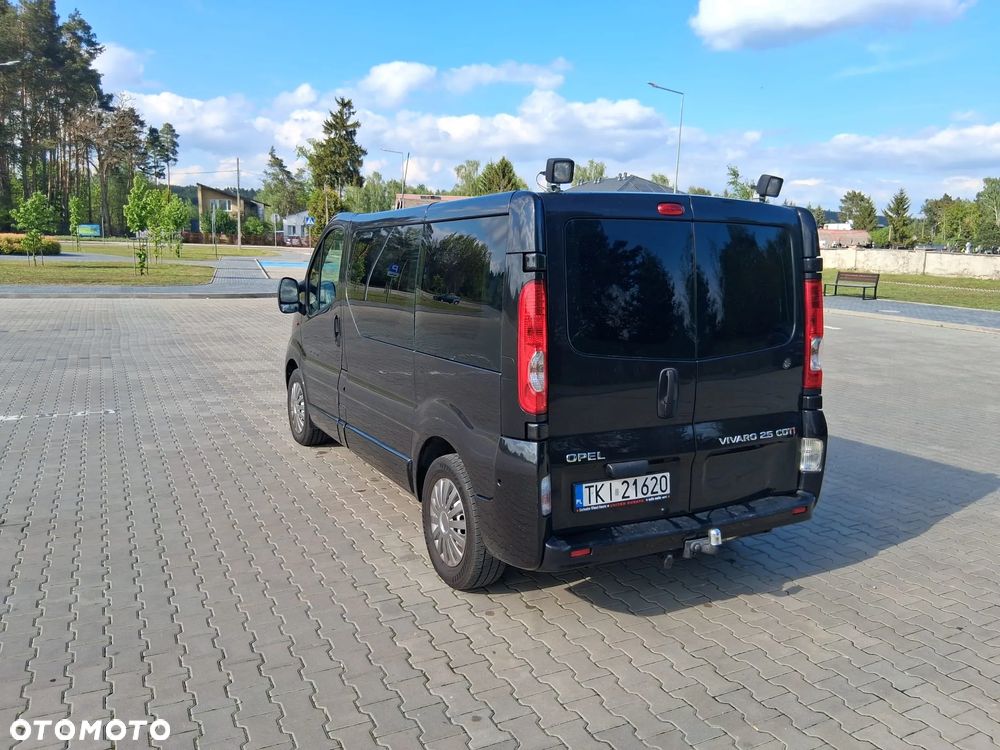 Opel Vivaro - 4
