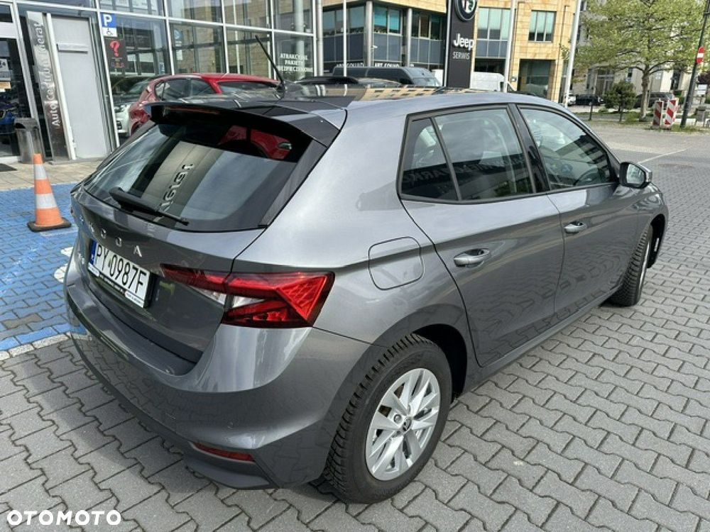 Skoda Fabia 1.0 TSI Selection - 4