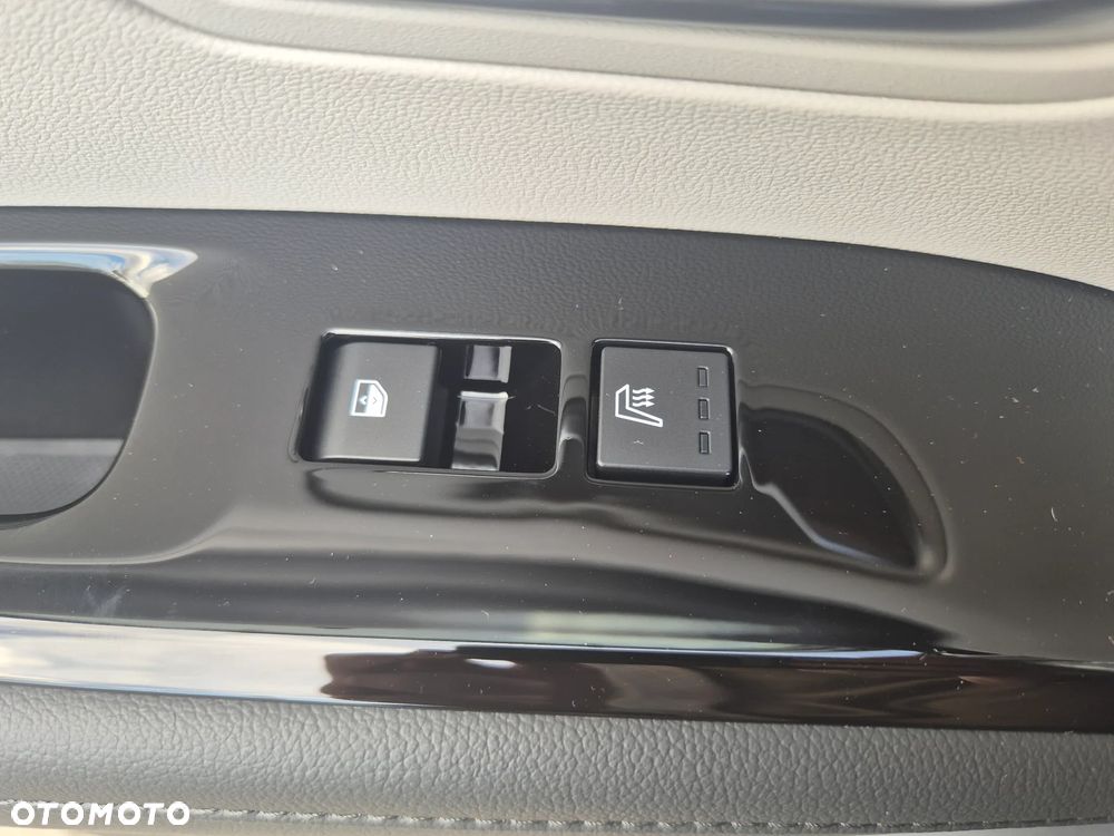 Hyundai Tucson 1.6 T-GDi HEV Platinum 2WD - 16