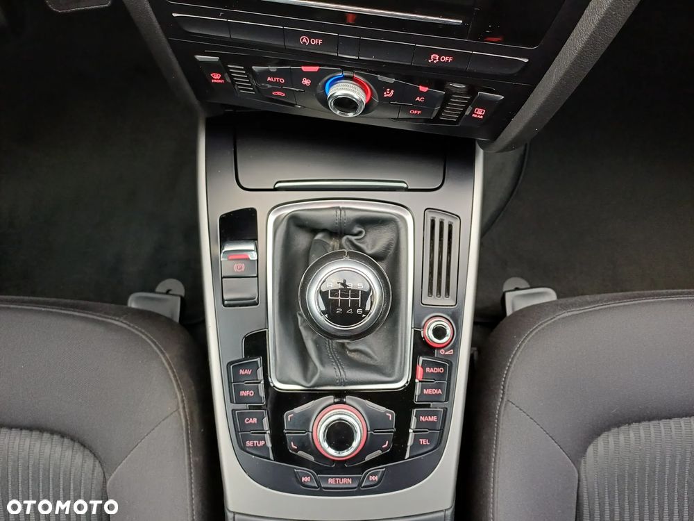 Audi A4 Avant 2.0 TDI 116g DPF Attraction - 16