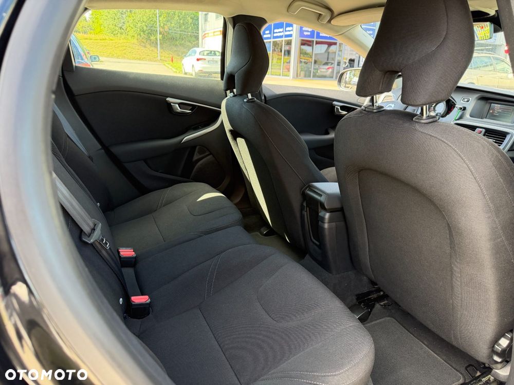 Volvo V40 - 13