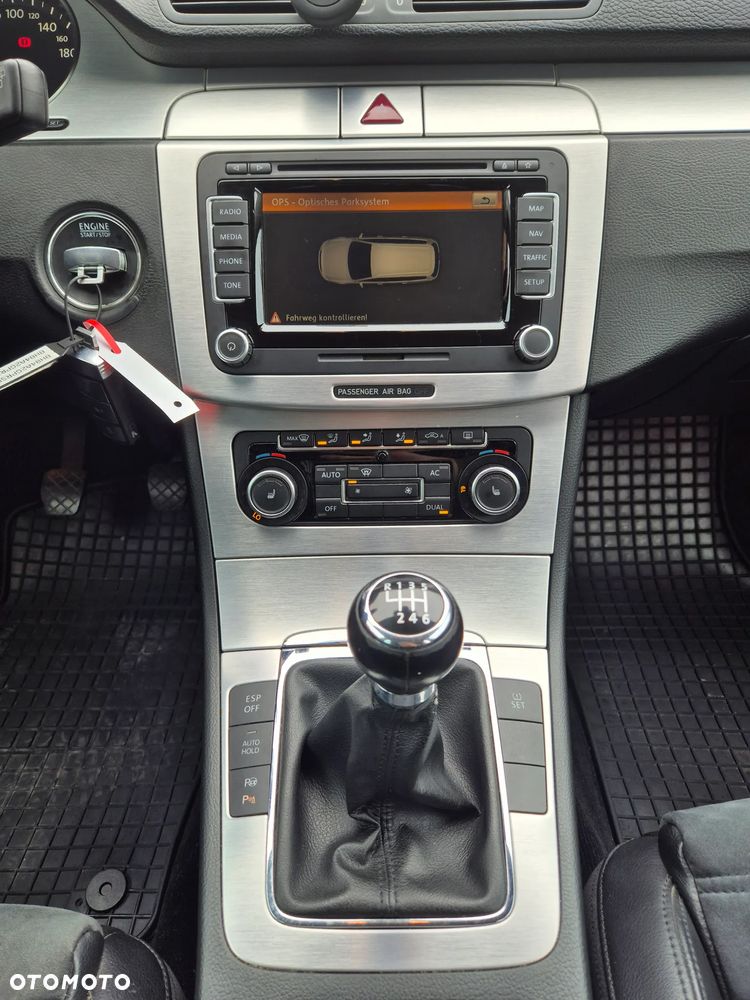 Volkswagen Passat 2.0 TDI 4Motion Highline - 21