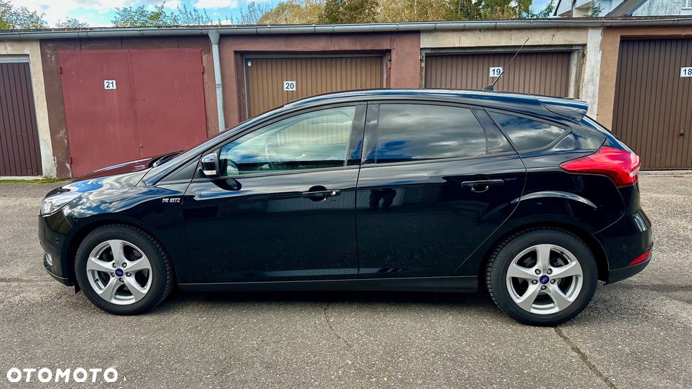 Ford Focus 1.5 EcoBoost Titanium ASS - 9