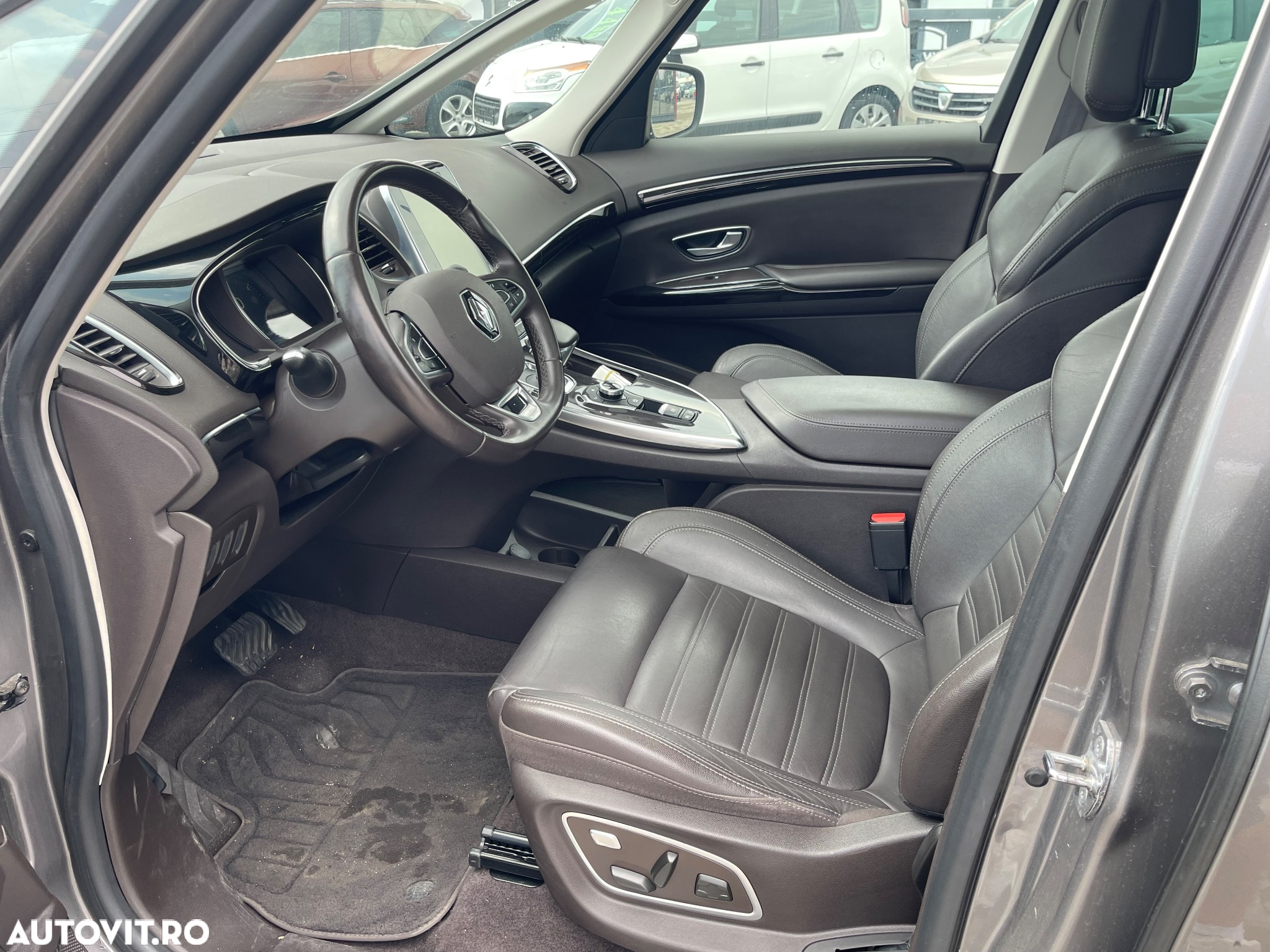 Renault Espace Energy dCi 160 EDC ELYSEE - 8