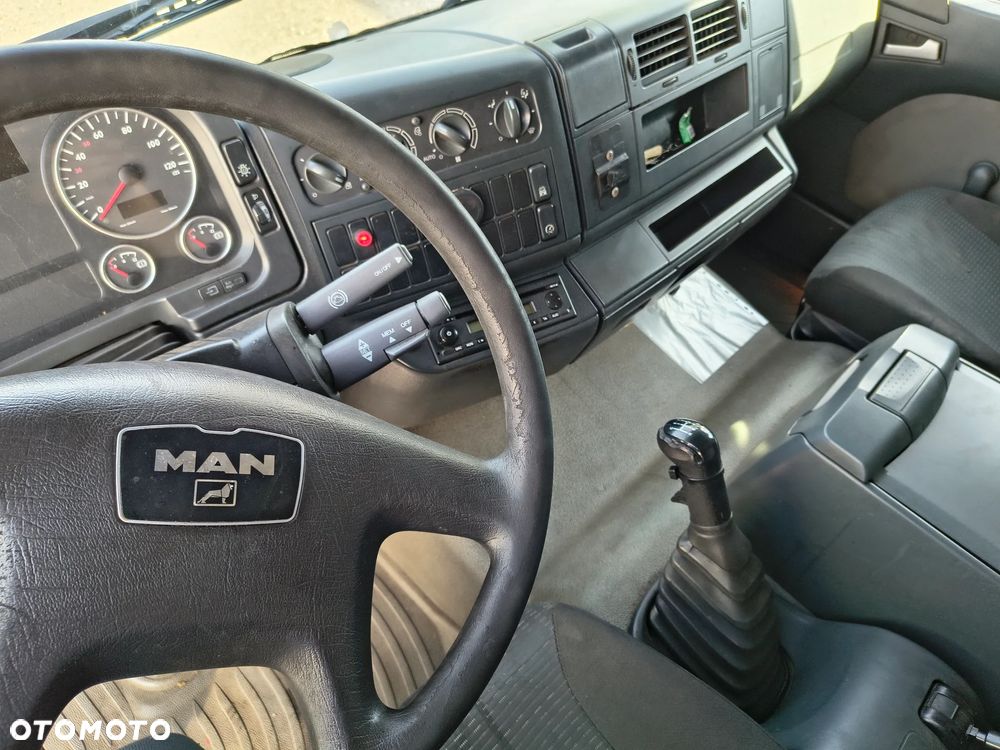 MAN TGM 12.240 - 17