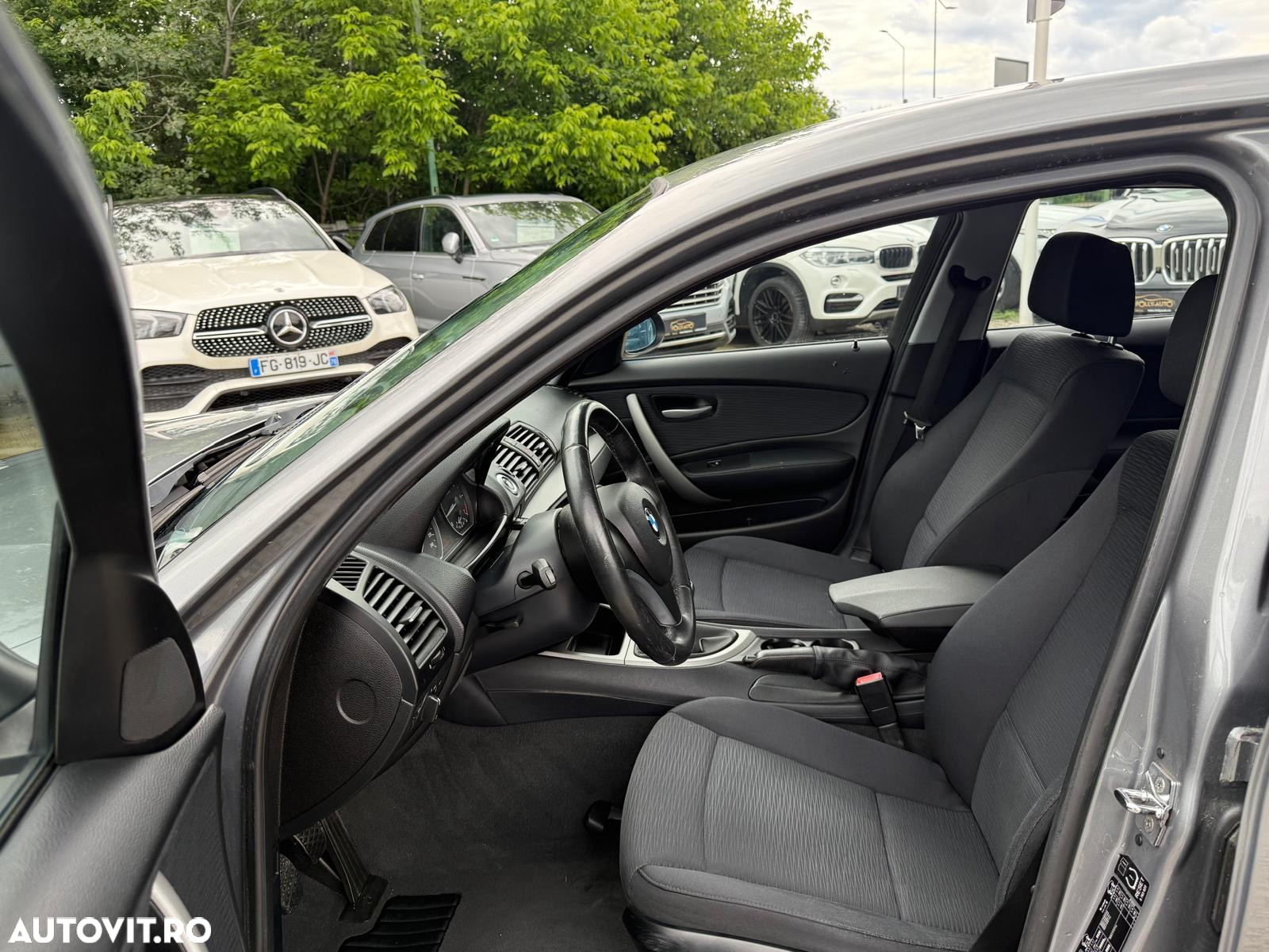 BMW Seria 1 116i - 37