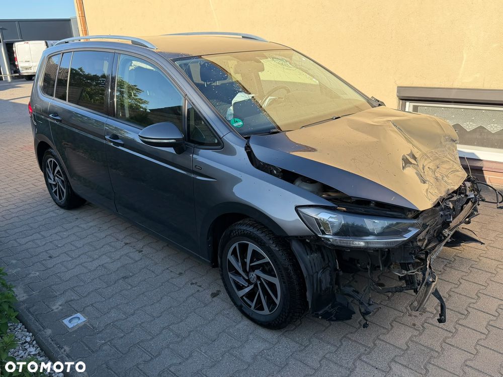 Volkswagen Touran 1.6 TDI SCR Join - 4