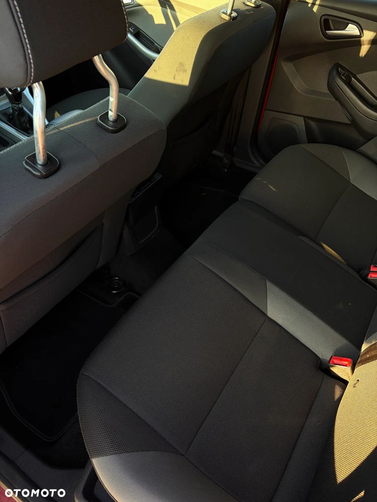 Ford Focus 1.6 Gold X (Trend) - 10