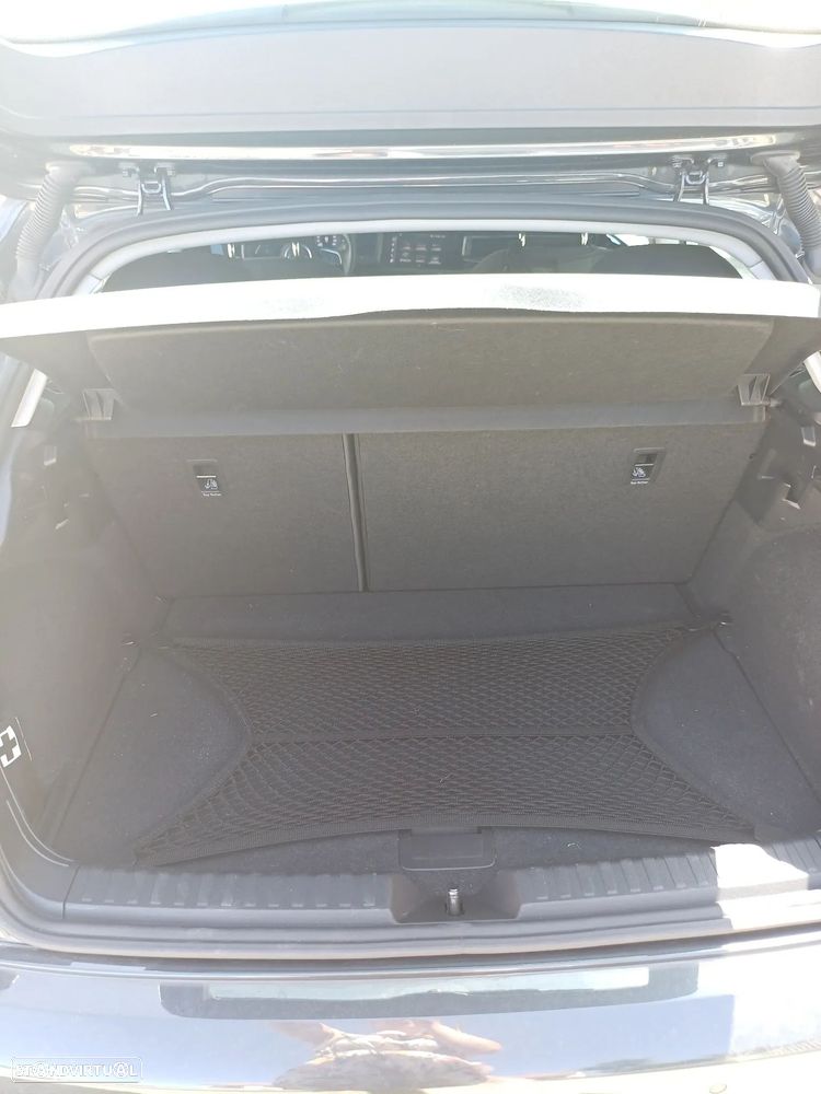 Audi A1 Sportback 25 TFSI Advanced - 26