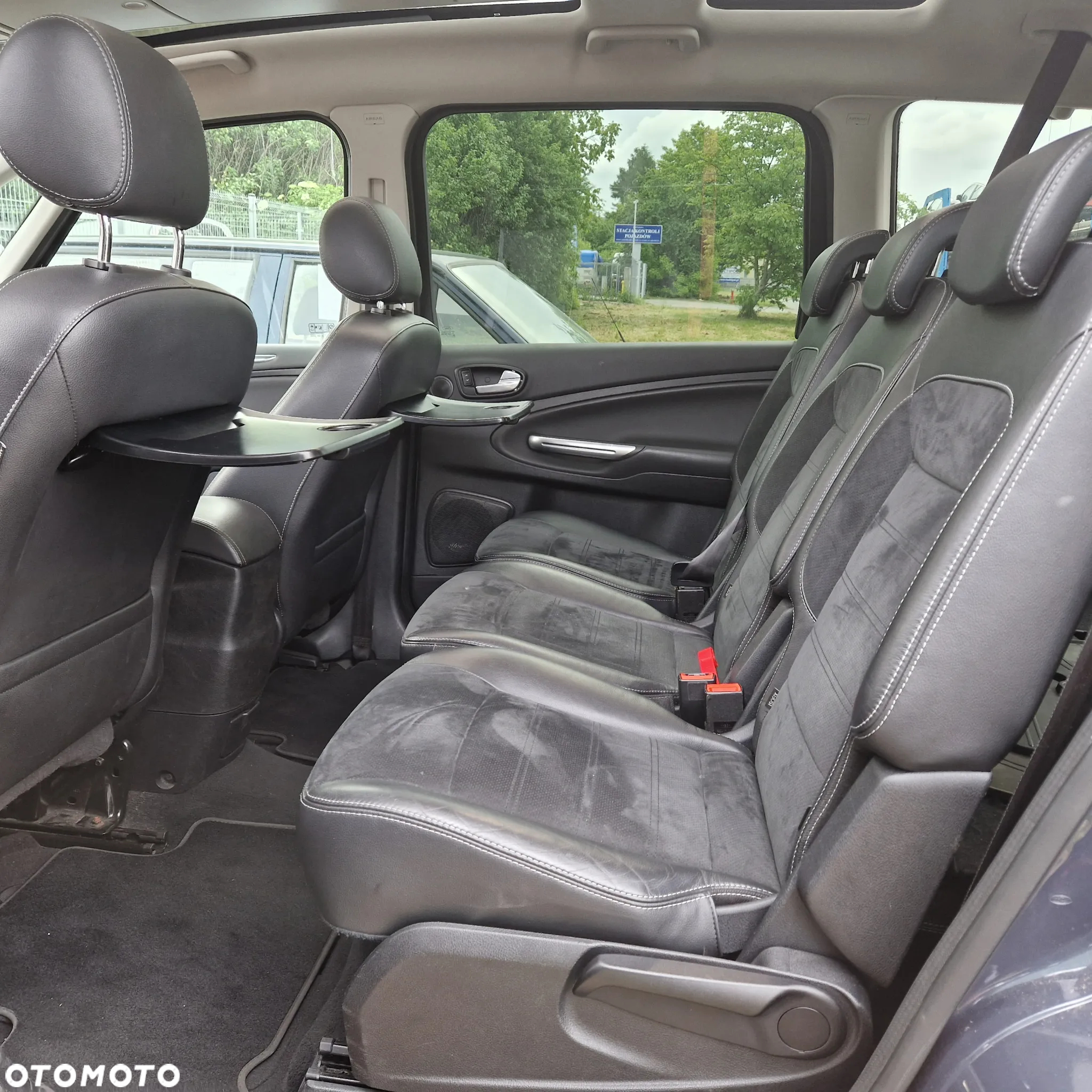 Ford Galaxy 2.2 TDCi DPF Titanium - 18