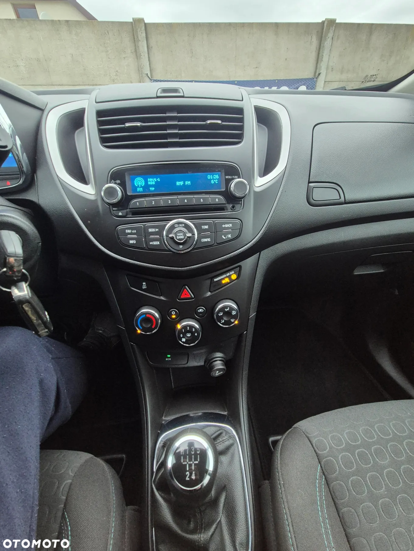 Chevrolet Trax 1.6 LT - 24