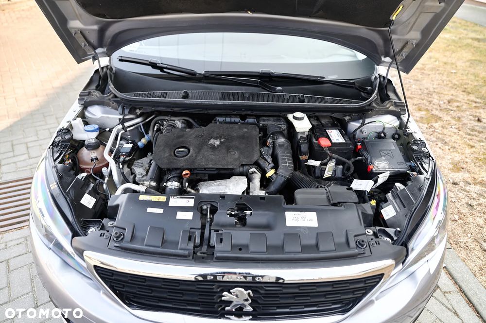 Peugeot 308 - 18