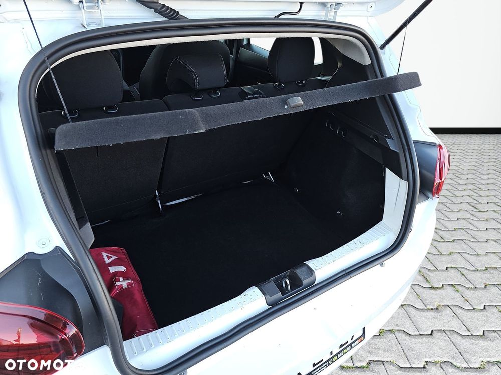 Dacia Sandero - 14