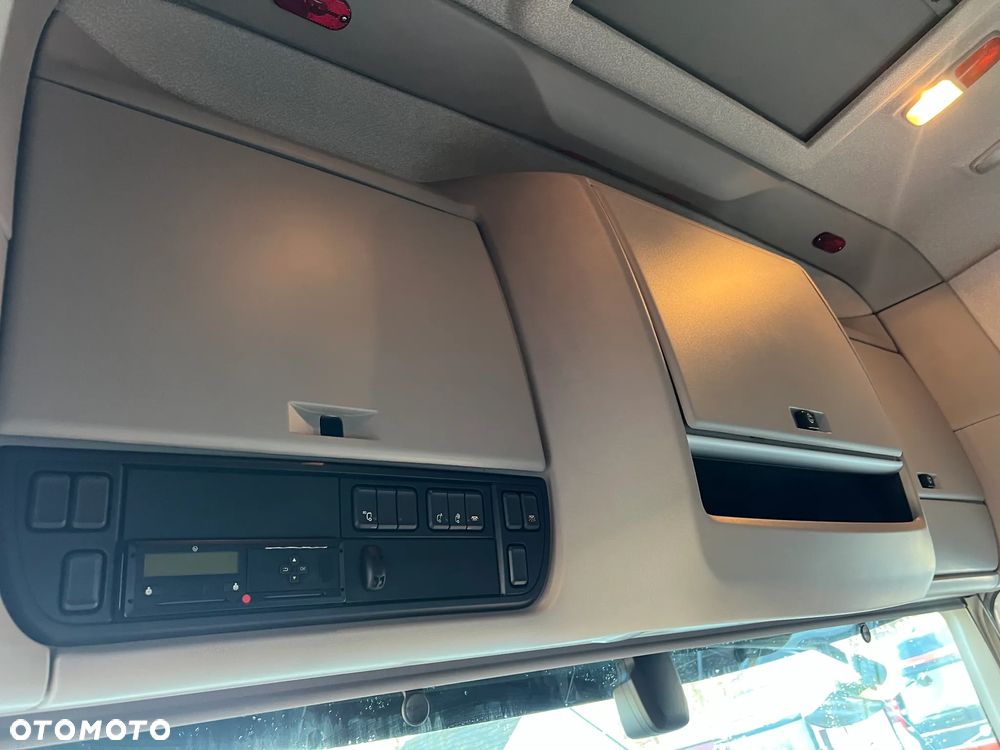 DAF XF 510 FT MANUAL - 19