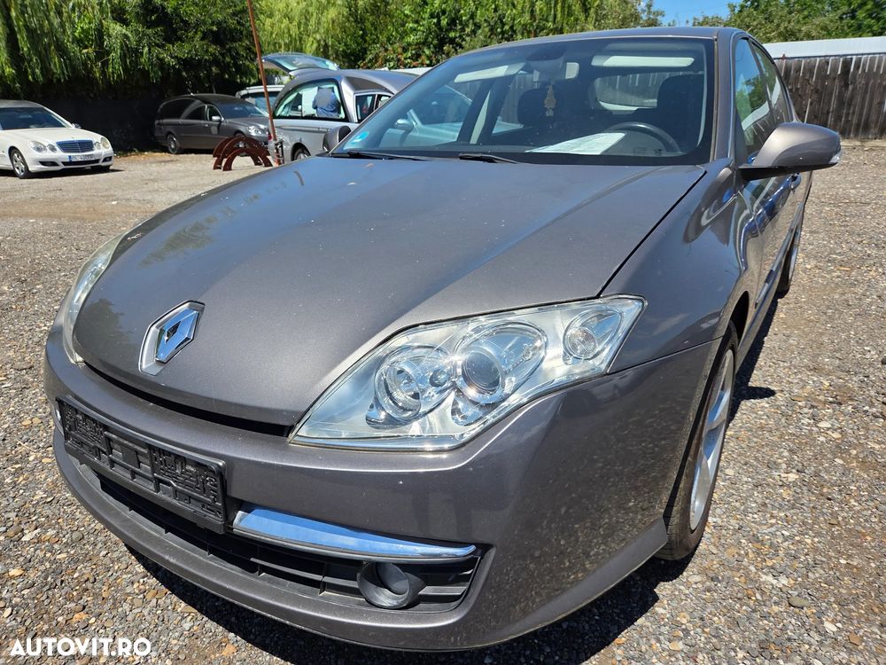 Renault Laguna dCi 110 FAP Emotion - 14
