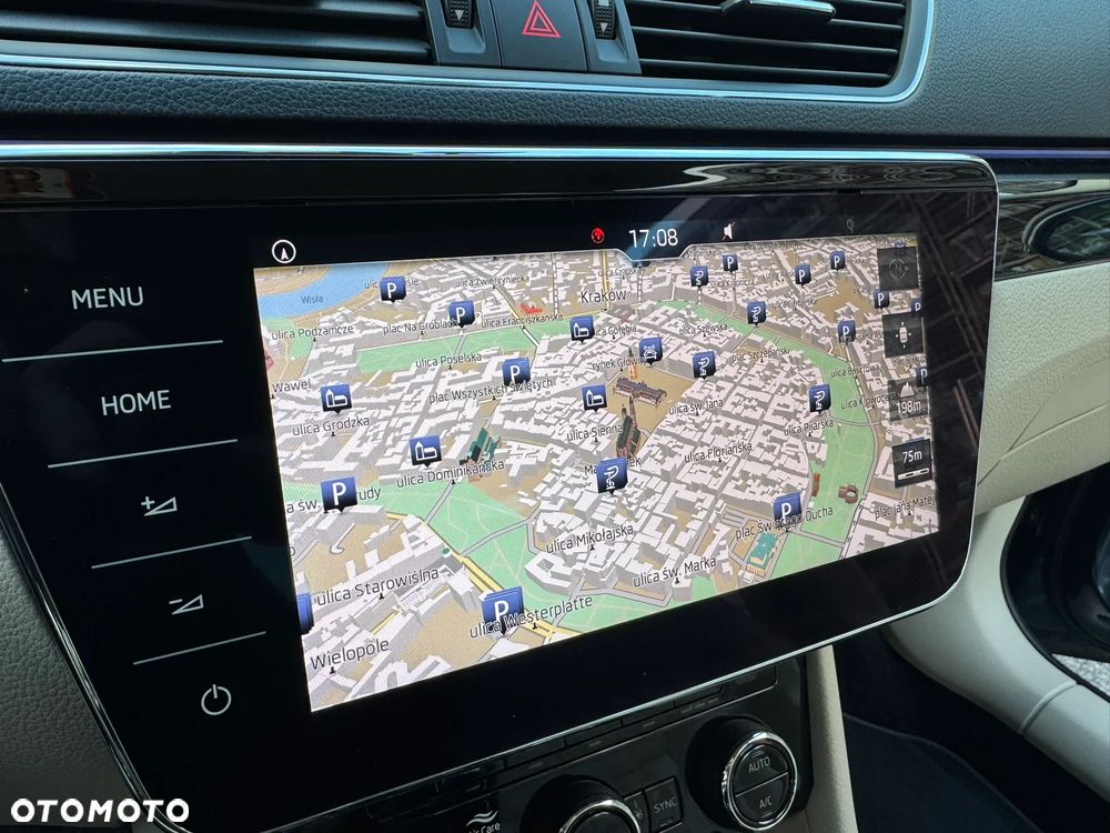 Skoda Superb 1.8 TSI L&K DSG - 17