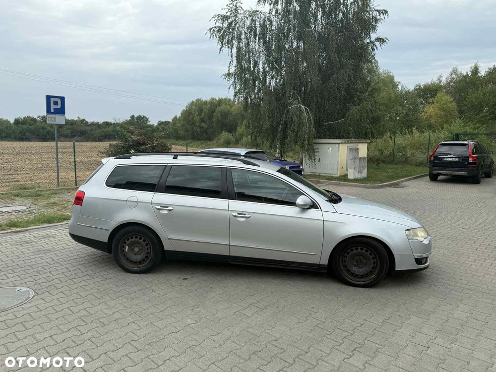 Volkswagen Passat - 3