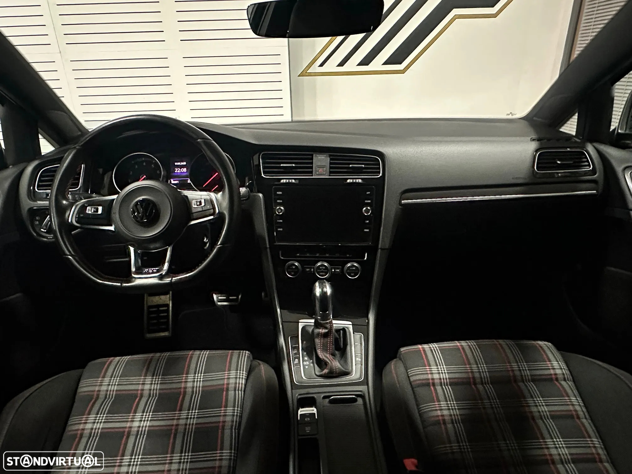 VW Golf 2.0 TSi GTi DSG Performance - 35