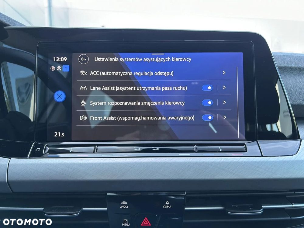 Volkswagen Golf 1.5 TSI EVO Life - 30