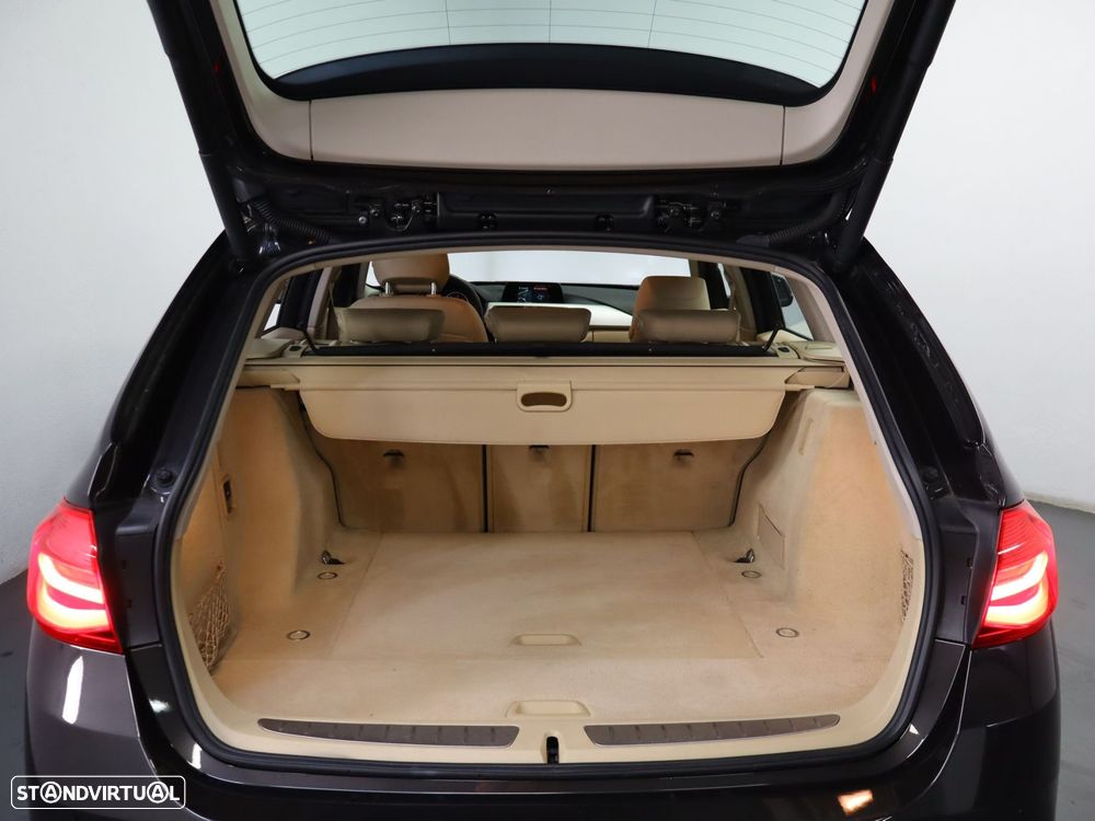 BMW 318 d Advantage - 20