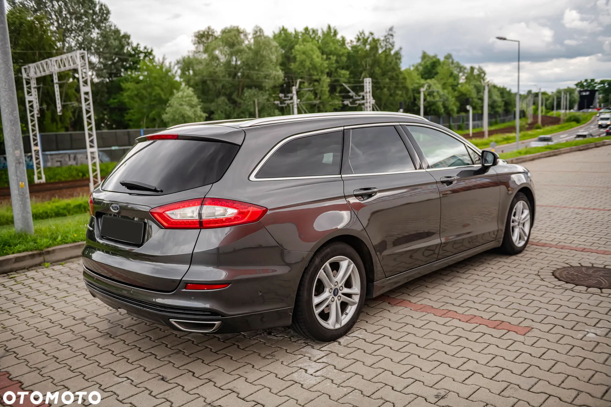 Ford Mondeo 2.0 TDCi Titanium PowerShift - 8