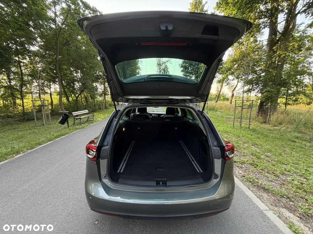 Opel Insignia - 24