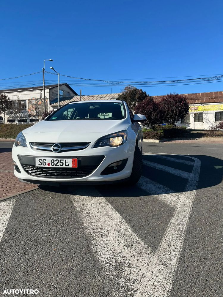 Opel Astra 1.6 CDTI DPF ecoFLEX Sports TourerStart/Stop Edition - 2