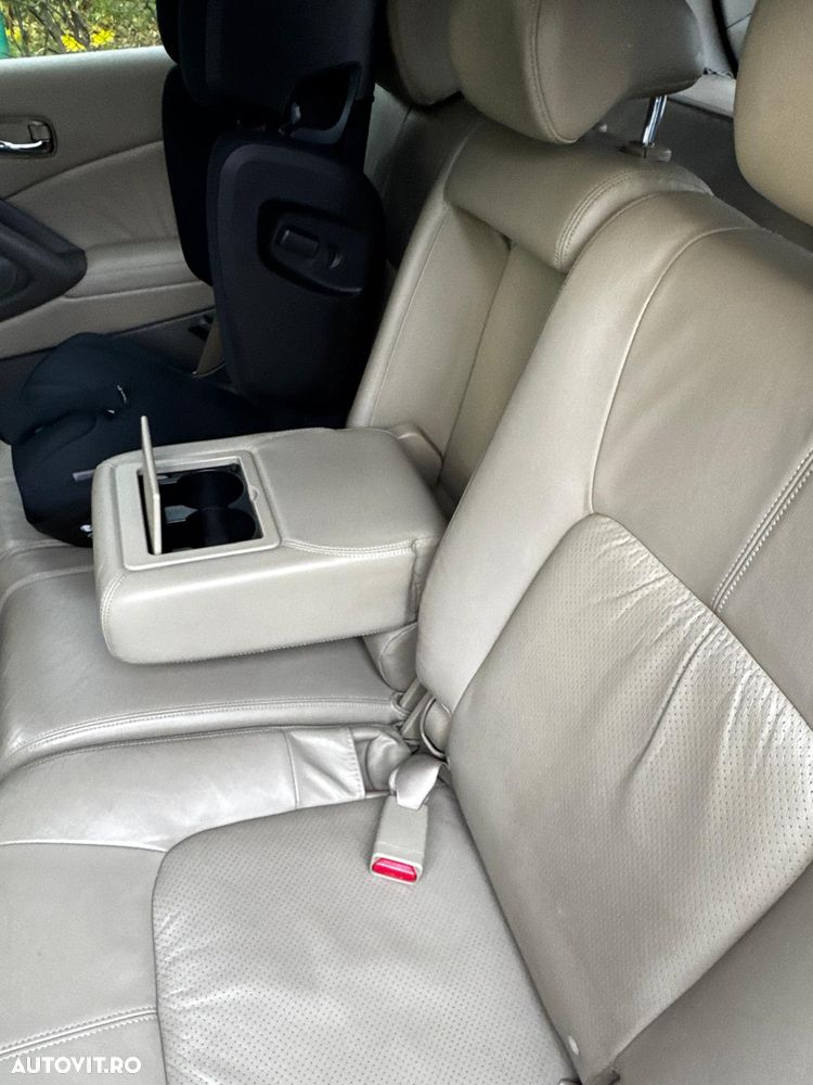 Nissan Murano 2.5 DCi DPF All Mode 4X4-i Elegance A/T - 22