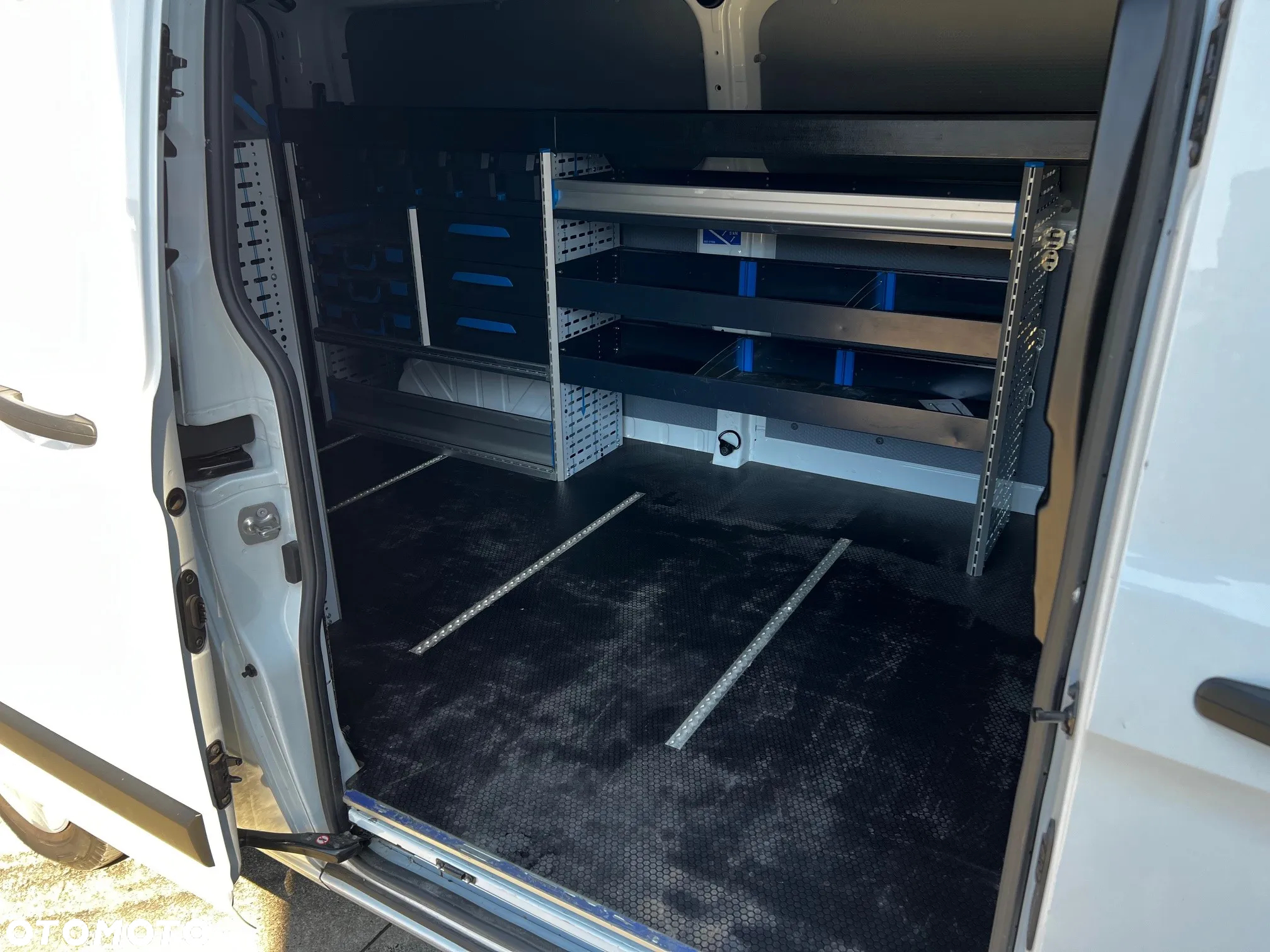 Ford Transit Custom L2H1 - 17