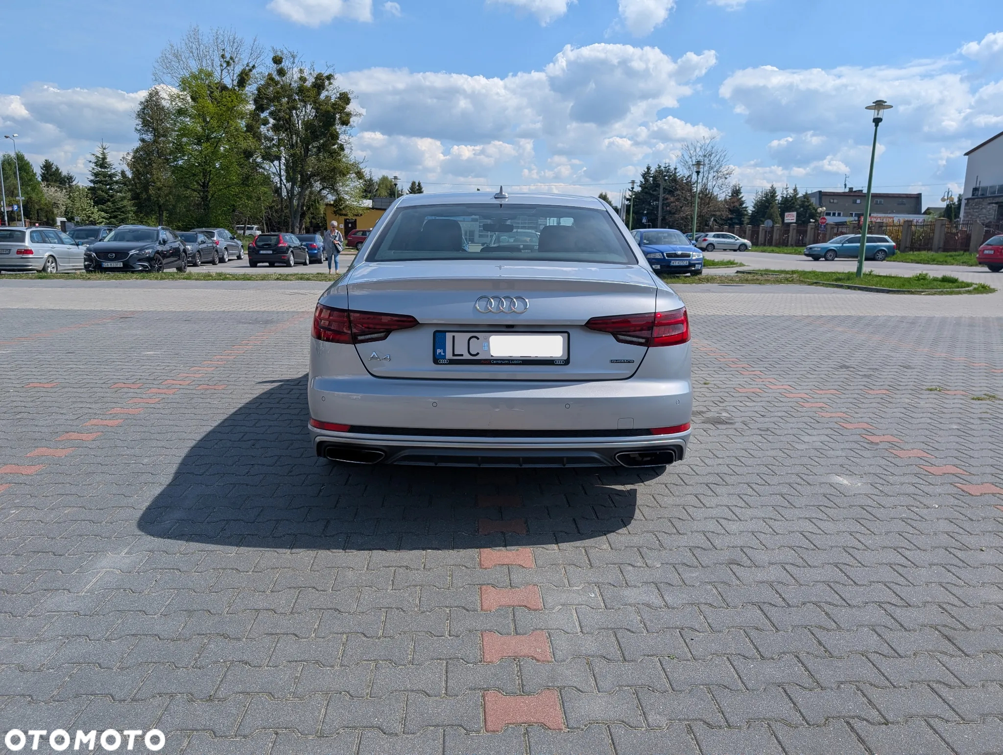 Audi A4 - 4
