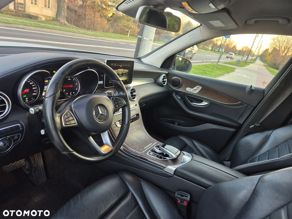 Mercedes-Benz GLC 350 d 4Matic 9G-TRONIC - 10