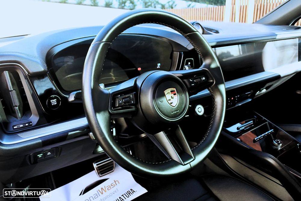 Porsche Cayenne S E-Hybrid - 18