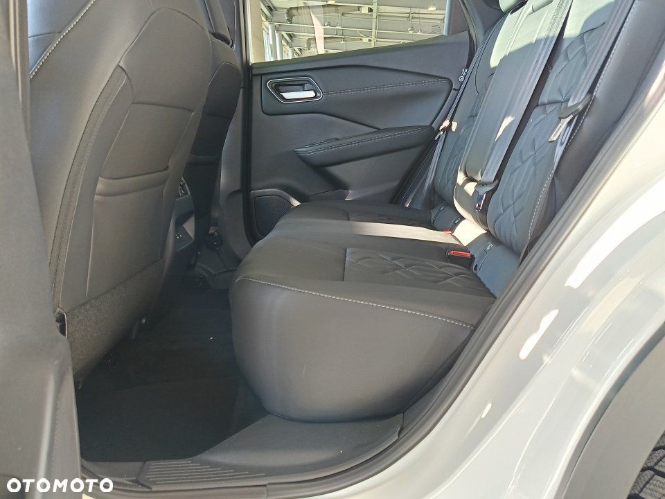Nissan Qashqai - 14