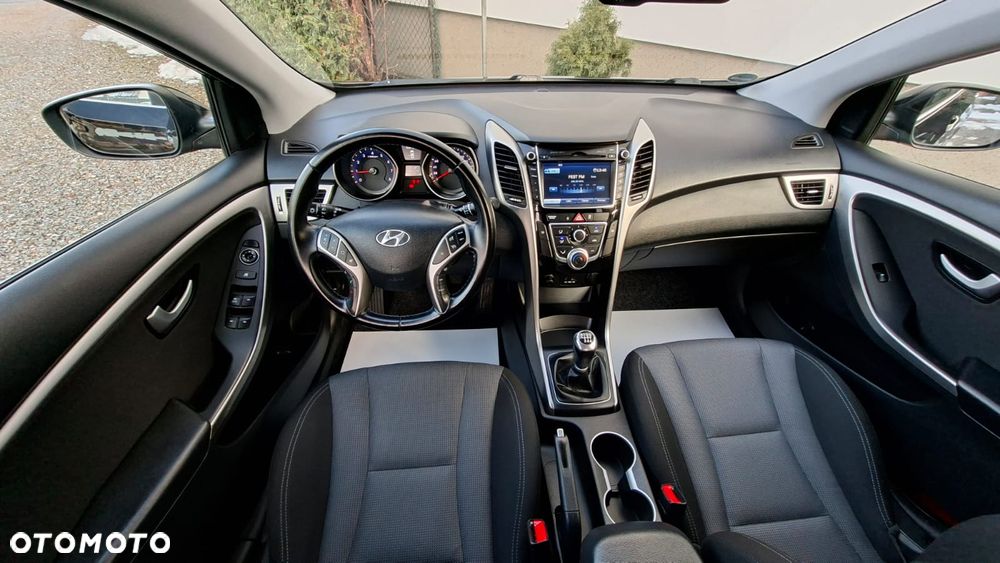 Hyundai i30 i30cw 1.4 Fifa World Cup Edition - 8