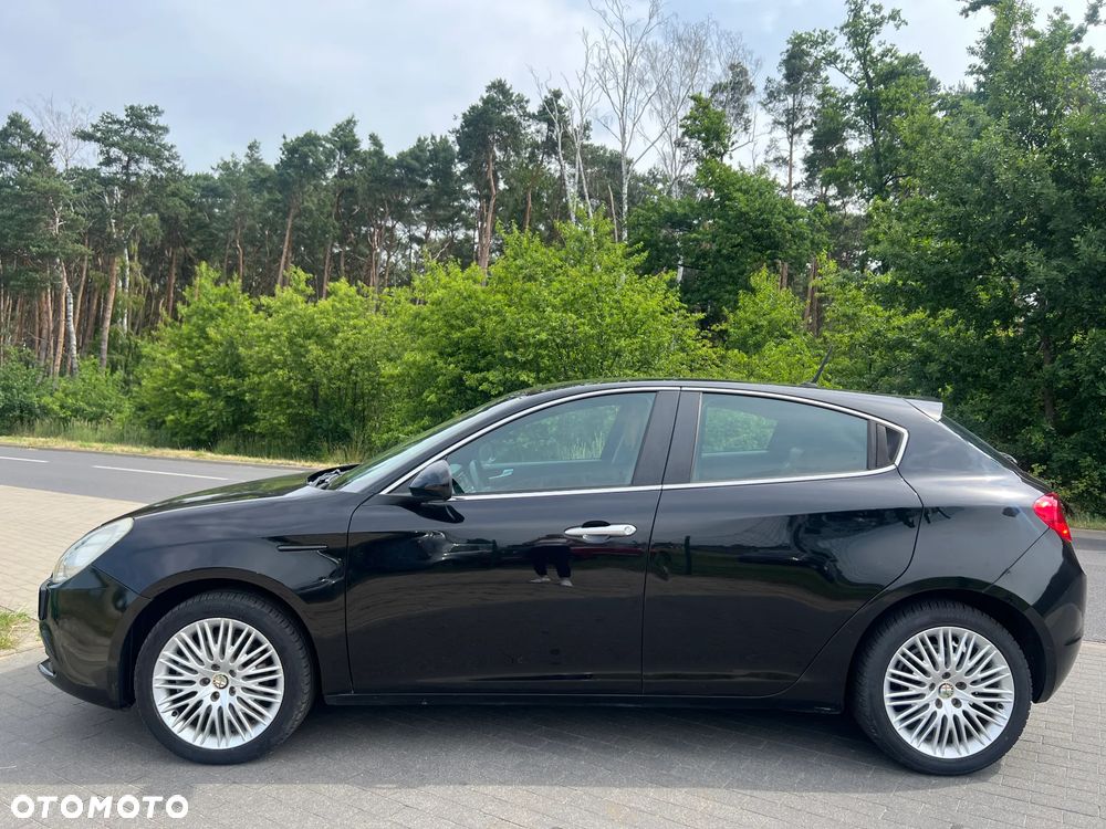 Alfa Romeo Giulietta - 5