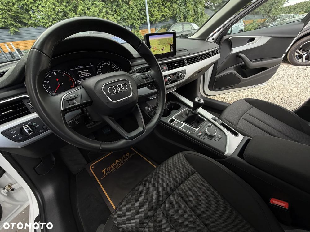 Audi A4 Limousine 2.0 TFSI ultra Sport - 19