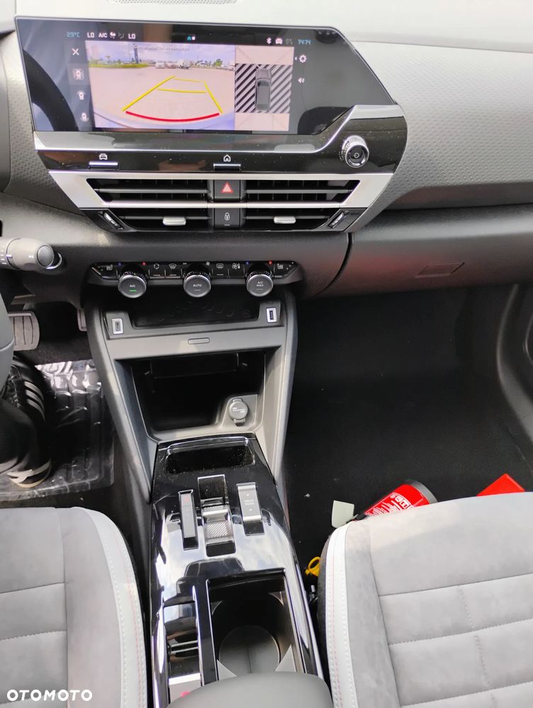 Citroën C4 1.2 mHEV Max eDCT6 - 16