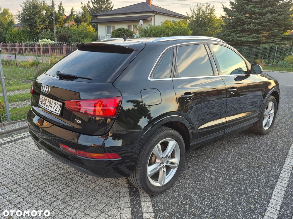 Audi Q3 2.0 TDI sport - 5