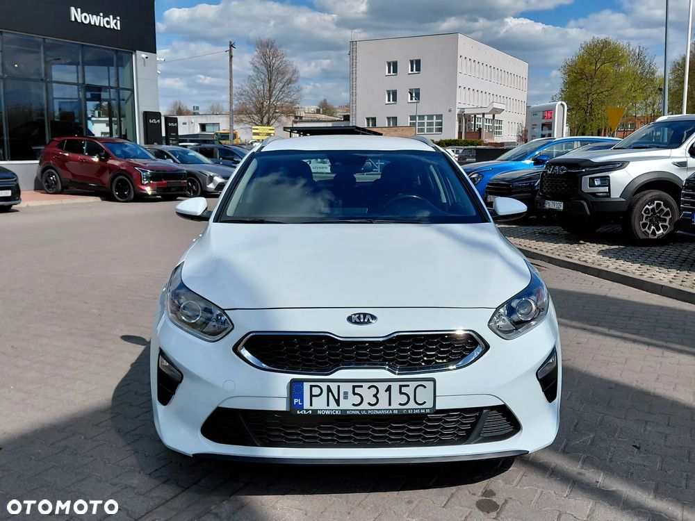 Kia Ceed 1.5 T-GDI M - 8