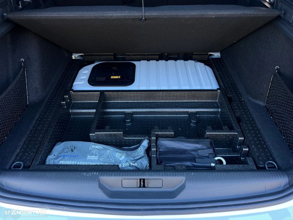 Peugeot 308 SW 1.6 Hybrid GT e-EAT8 - 44