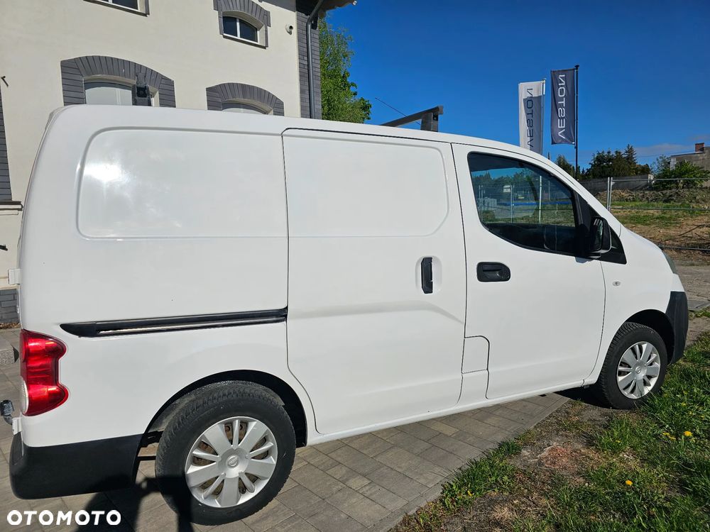 Nissan NV200 - 1