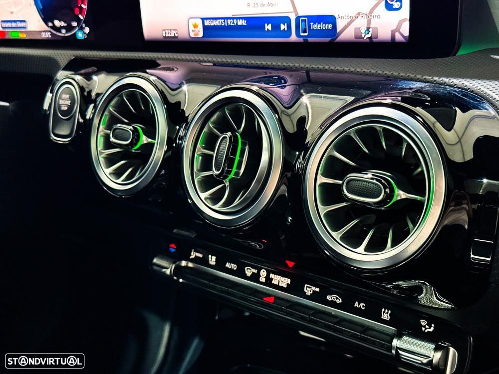 Mercedes-Benz CLA 250 e 8G-DCT AMG Line - 36