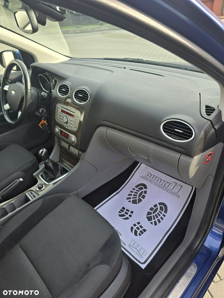 Ford Focus - 23